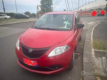 Lancia Ypsilon Hybrid 2021