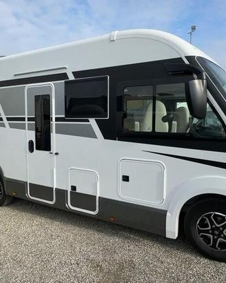 MOBILVETTA K-Yacht TeknoLine 86 auto