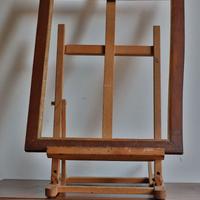 cornice vecchia di noce dorata