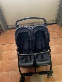 passegino doppio bimbo e due cullette