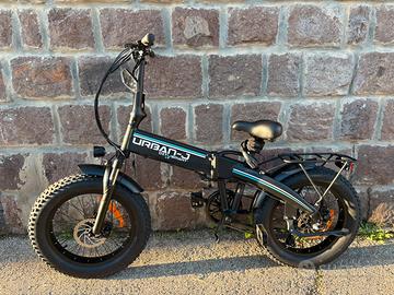 Bici elettrica pieghevole nuova