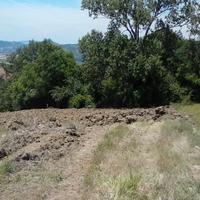 Terreno con attrezzatura