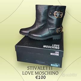 Stivaletti Love Moschino