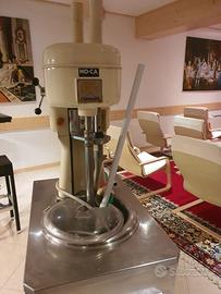 Macchina per gelato Carpigiani