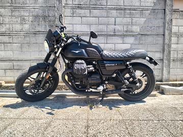 Moto Guzzi V7 STONE