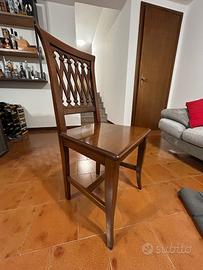 6 Sedie in legno molto ben tenute 