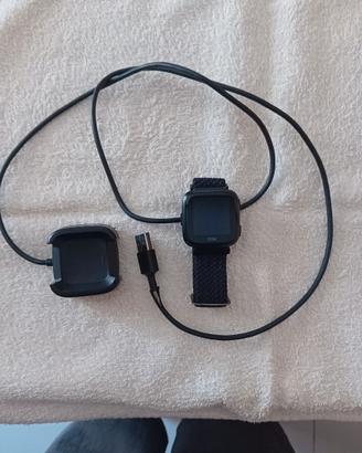 Fitbit Versa Smartwatch