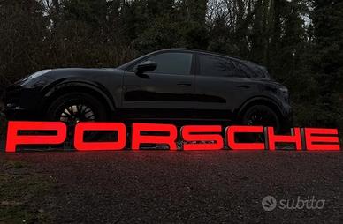 Insegna Luminosa Porsche Lettere