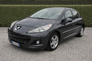 Peugeot 207 1.4 8V 75CV 5p. Energie