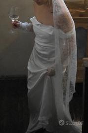 Abito da sposa in seta su misura