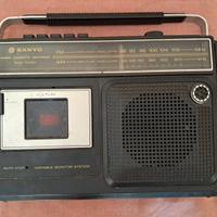 Sanyo radio cassette recorder model M2560F