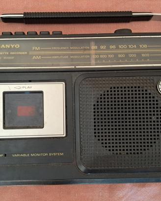 Sanyo radio cassette recorder model M2560F