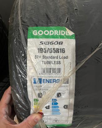 Pneumatici Invernali 195/55 r16 87H