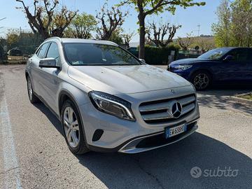 MERCEDES-BENZ GLA 200 CDI Automatic 4Matic Sport