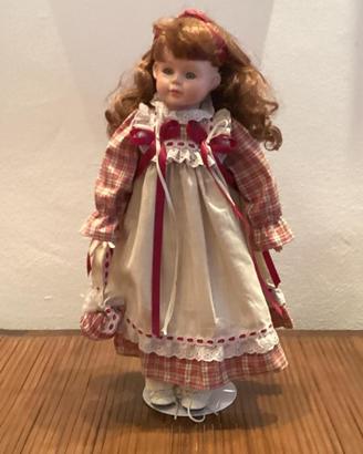 Bambola in porcellana