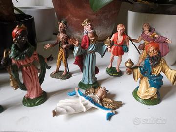 Lotto 23 - statuine presepe cm 9-10