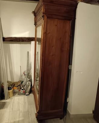 armadio in noce inizi 900