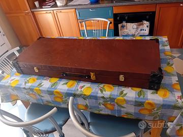 Custodia rigida per chitarra elettrica universale 