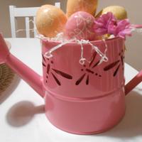 Portapianta con uova di legno