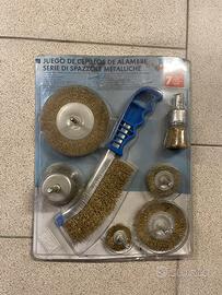 Set di 7 spazzole metalliche Parkside