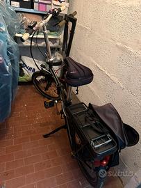 Bici elettrica pieghevole