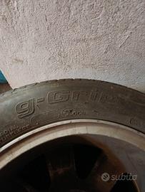gomme auto con cerchione