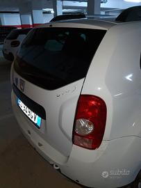 dacia Duster 2012 gpl 4x4