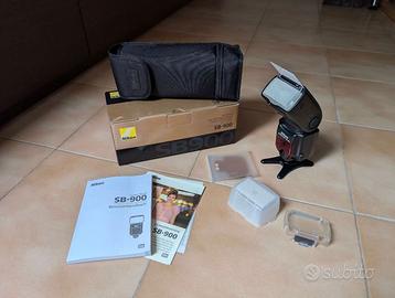 Flash Nikon Speedlight SB-900