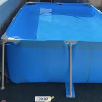 Piscina autoportante da esterno in acciaio e pvc