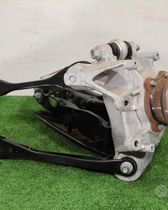 BMW G07 Mozzo fusello posteriore sinistro