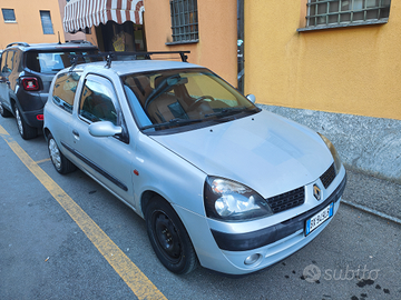 CLIO 1.2 16 valvole del 2001 X NEOPATENTATI