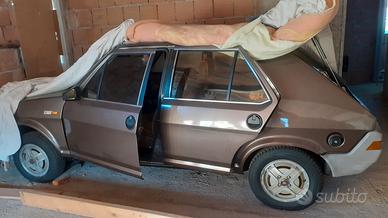 fiat ritmo targa oro 