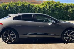 Jaguar I Pace