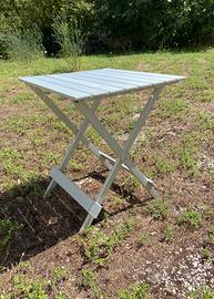 Tavolo pieghevole in alluminio
