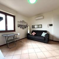 Monolocale Arredato con Posto Auto