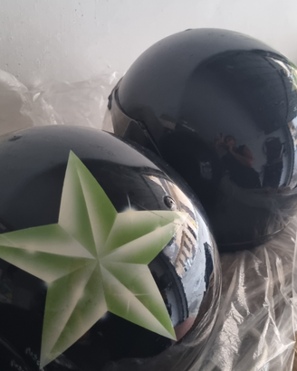 Caschi moto integrali, più zaini porta caschi