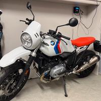 DA VETRINA BMW R Nine T Urban GS