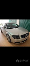 Audi TT 225
