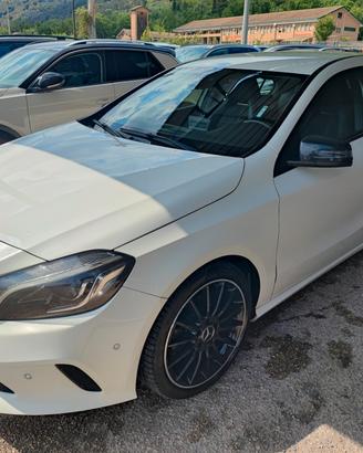 Mercedes-benz A 200 d Automatic Premium