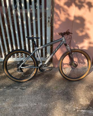 Bicicletta Scott roxter