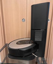 iRobot Roomba i7+ robot aspirapolvere