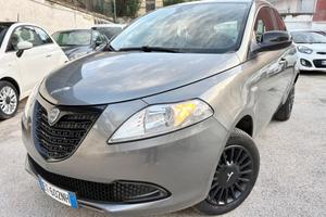 Lancia Ypsilon 900cc benz/metano 136000km