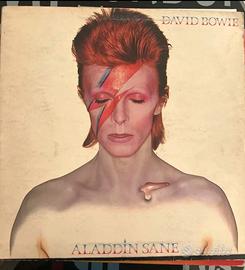 🎵 DAVID BOWIE – Aladdin Sane