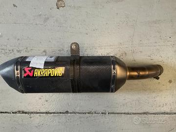 Terminale akrpaovic Suzuki GSR 750 2013