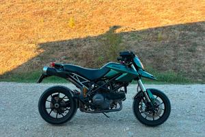 ducati hypermotard 796 