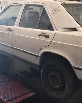 RICAMBI PER MERCEDES 190 BENZINA