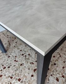 TAVOLO