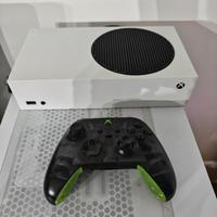 X BOX SERIE S PERFETTA E POCO USATA