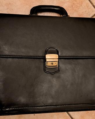 borsa 24 ore pelle