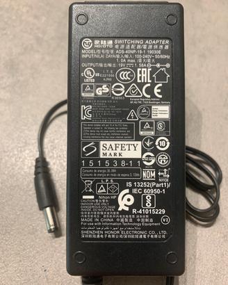 Alimentatore – 19V 3.16A 60W Connettore 5.5×2.5 mm
